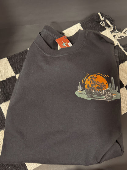 WILD DESTINATION TEE